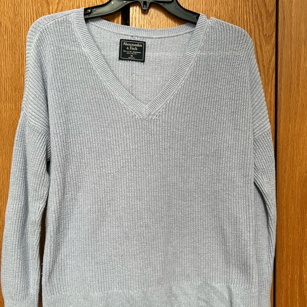 Abercrombie & Fitch light purple Knit Sweater